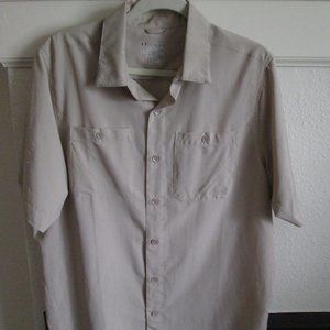 Under Armour Performance Shirt Men's Medium
